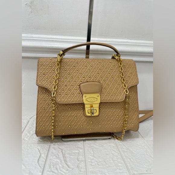Tod’s shoulder bag